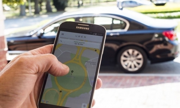 Uber bị nhắc nhở vì chưa có đề án thí điểm phần mềm gọi xe